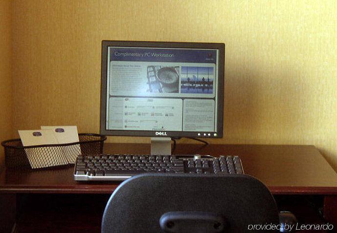 Dubuque Inn & Suites Ngoại thất bức ảnh